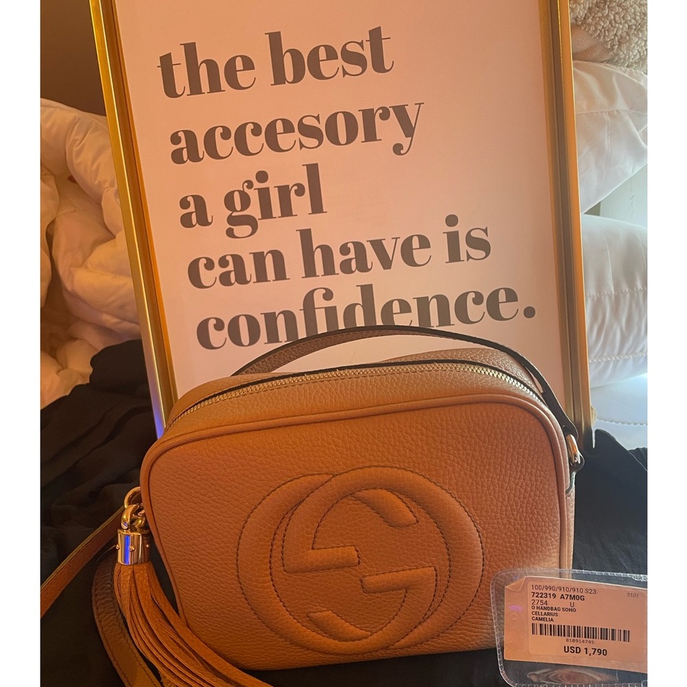 BNWT Authentic Gucci mini bag in nude